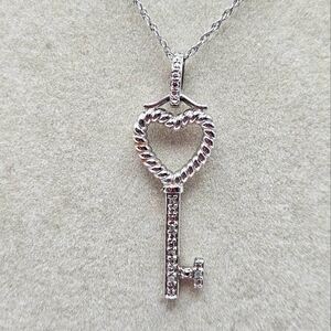 LCI Sterling Silver 925 Diamond Dainty Key to My Heart Key Pendant Necklace